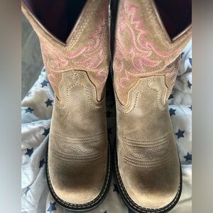 Ariat Brown Bomber Fatbaby boots. Wide calf friendly